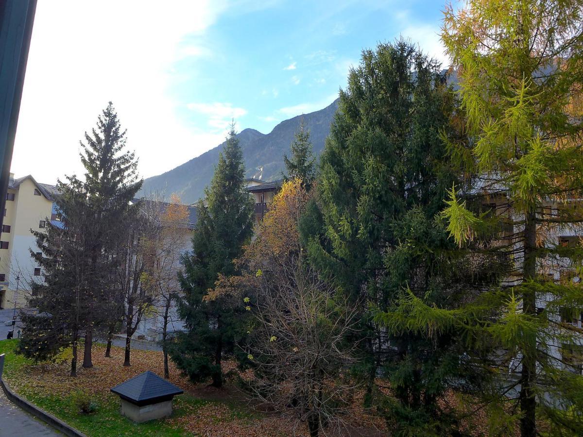 Apartment Jonquilles-10 By Interhome Chamonix Bagian luar foto